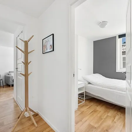 Family Friendly 3br - Fast Wi-fi - Behind Bryggen *
